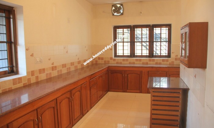 4 BHK Independent House for Rent in OMBR Layout